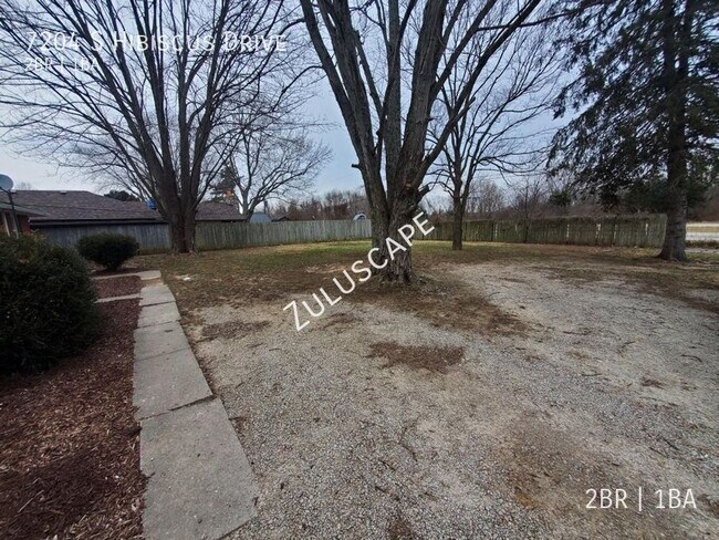Building Photo - 7204 S Hibiscus Dr