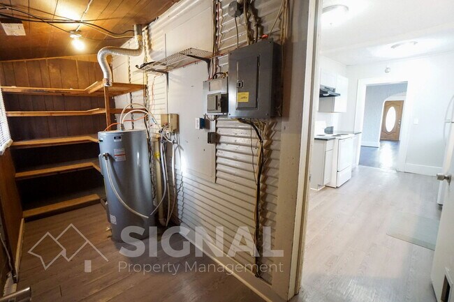 Building Photo - 7801 6th Ave S