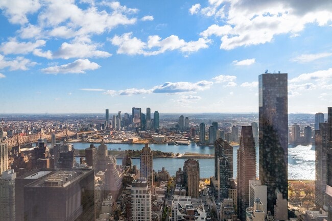 Building Photo - 138 E 50th St