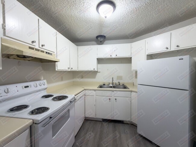 Building Photo - 2711 Rapid St