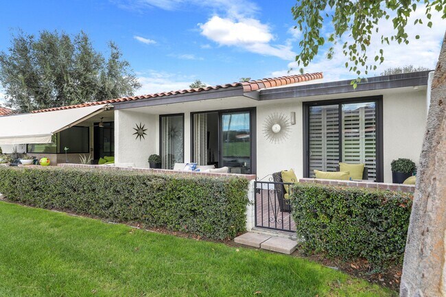 Building Photo - 27 Cll Encinitas