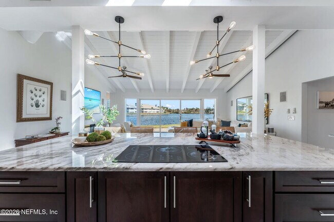 Building Photo - 177 San Juan Dr