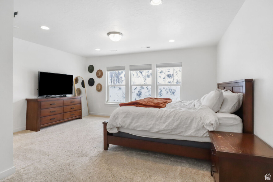 Building Photo - 5176 N Marble Fox Way