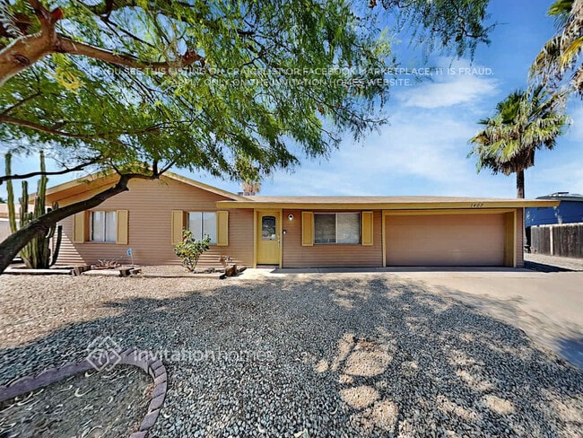 Building Photo - 1407 W Thunderbird Rd