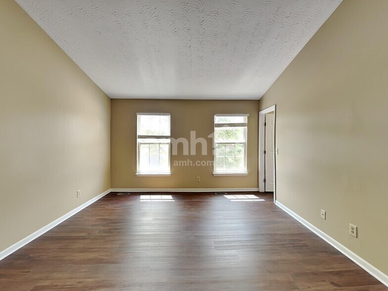 Building Photo - 4160 Cannon Gate Dr
