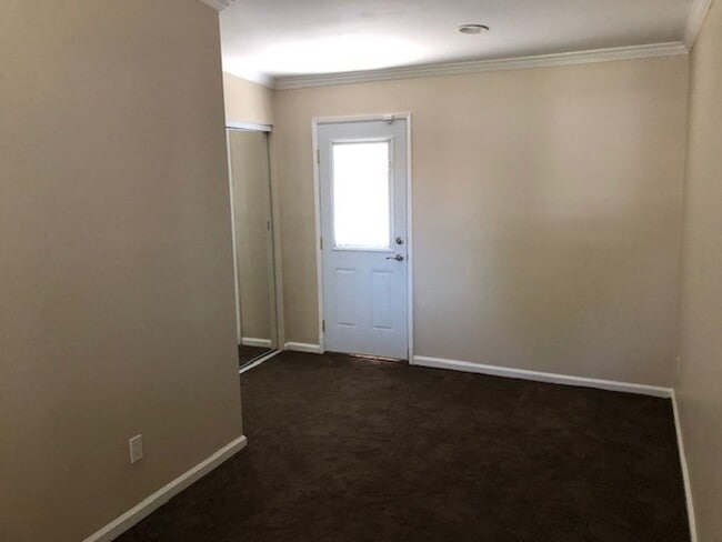 Building Photo - Stunning 3-Bedroom Burbank Home with Office & Entertainer’s Backyard