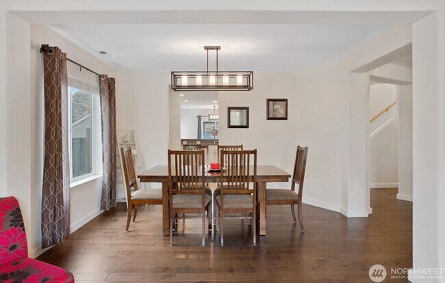 Building Photo - Gorgeous home in Snohomish available 9/15/2025