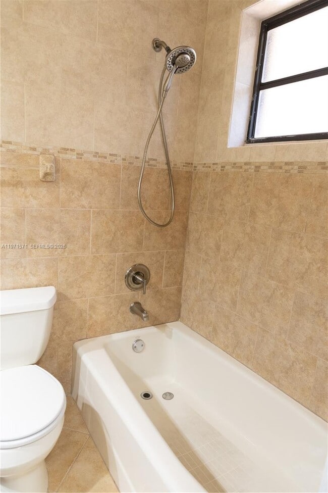 Building Photo - 13125 SW 83rd Ave