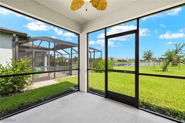 Building Photo - 10891 Firebush Cir