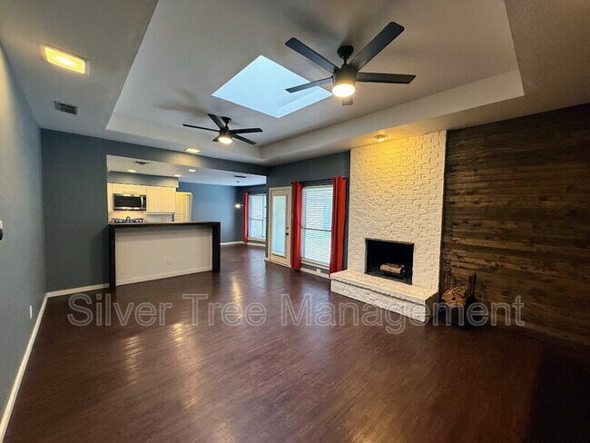 Building Photo - 7716 Pampas Dr