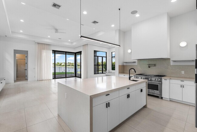 Building Photo - 17151 Brulee Breeze Wy