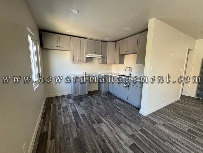 Building Photo - 04240CE