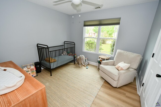 Building Photo - 107 Molland Dr