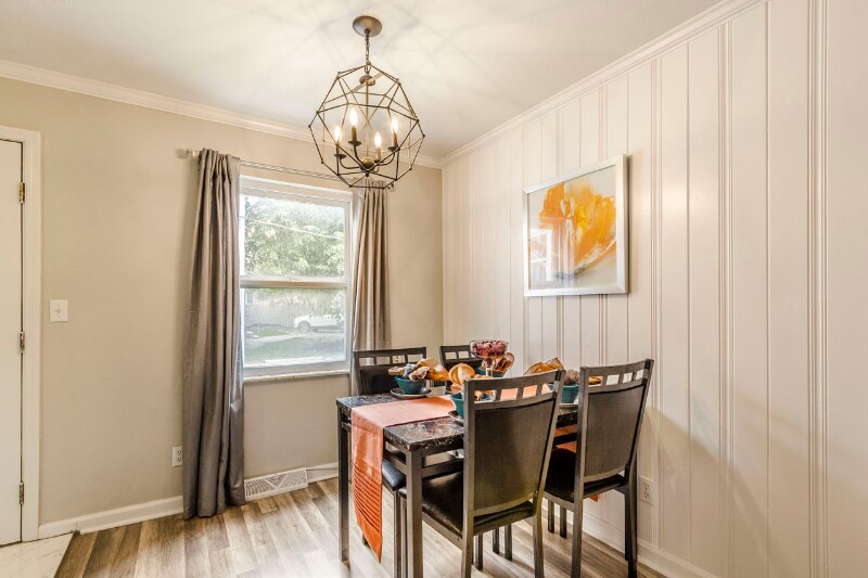 Building Photo - 51 King Ave