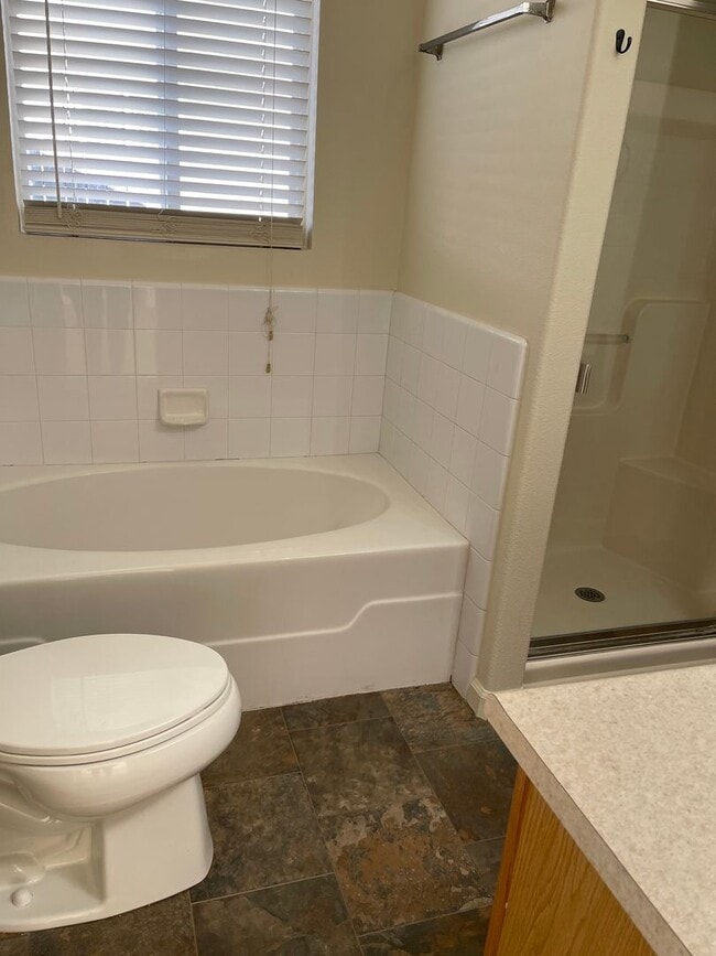 Building Photo - Being cleaned. Showing delayed.