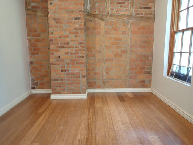 Building Photo - 89 Clermont Ave