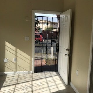 Building Photo - Nice 2 Bedroom House