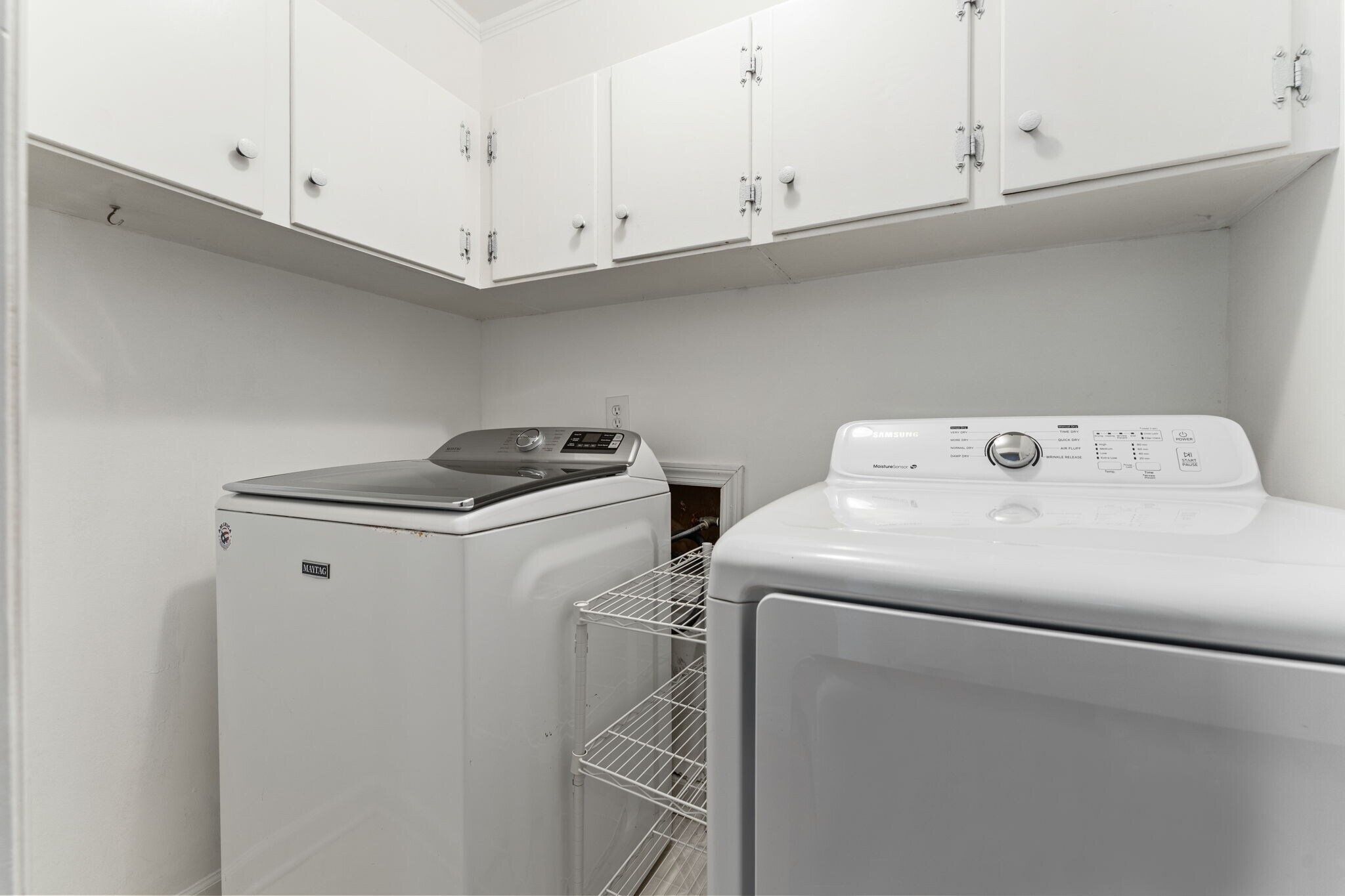 Building Photo - 1055 Inverness Rd