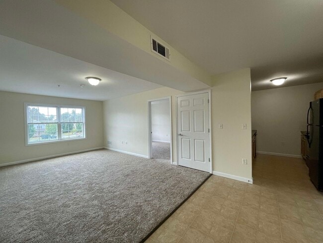 Building Photo - 100 Sentinel Court