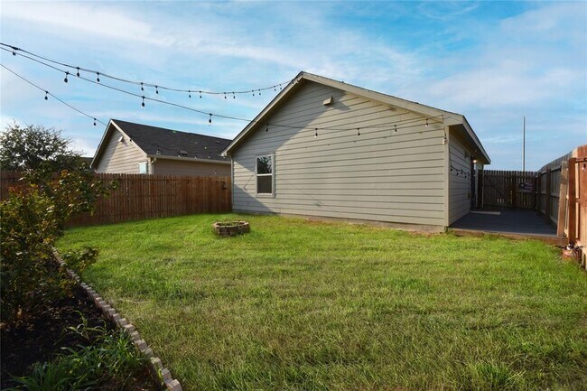 Building Photo - 6546 Augustus Magee