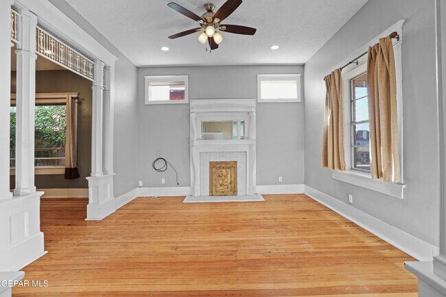 Building Photo - 711 Upson Dr