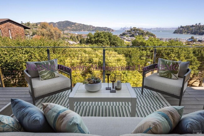Building Photo - Resort Style Living in Prime Tiburon Locat...
