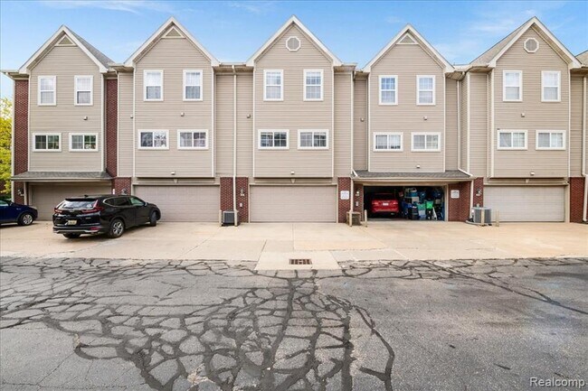 Building Photo - 22684 Goddard Rd