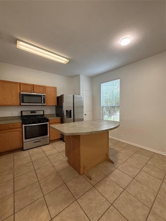 Building Photo - 2243 Walnut Fair Ln
