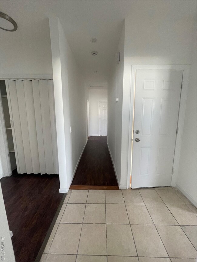 Building Photo - 70 Dobbs Ferry Rd