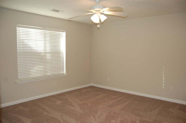 Building Photo - 173 Kendallwood Ct