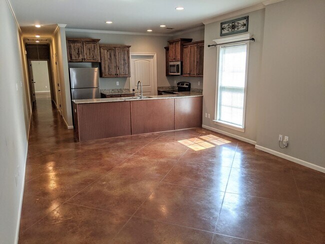 Building Photo - 112 Guilbeau Rd
