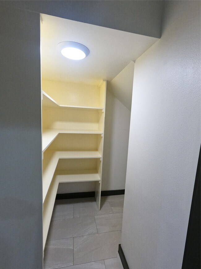 Building Photo - 5334 Rapido Rd