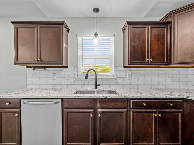 Building Photo - Eastport Subdivision