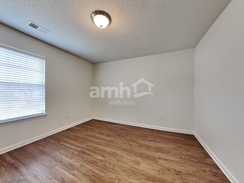 Building Photo - 3550 Galaxy Rd