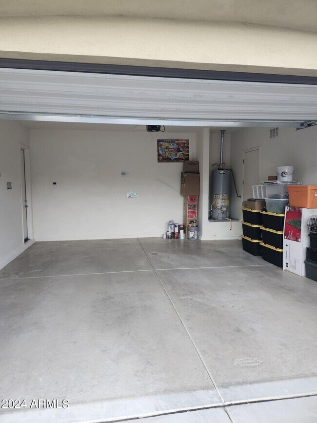 Building Photo - 19750 E Apricot Ct