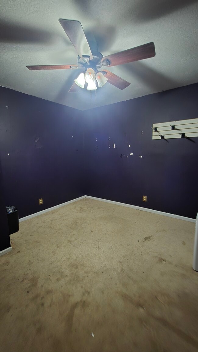 Building Photo - 7th Avenue