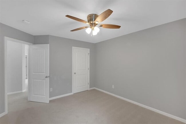 Building Photo - 212 Madison Ave