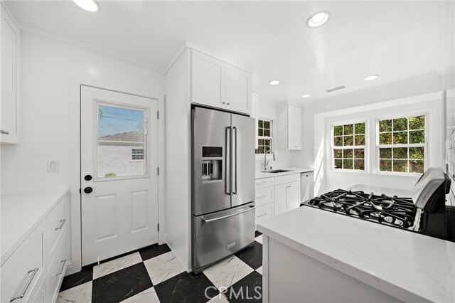 Building Photo - 364 Broadway