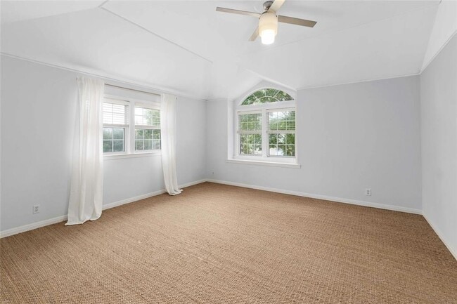 Building Photo - 3716 Gilbert St