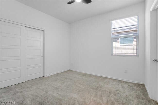 Building Photo - 9770 Redwood Cascade St