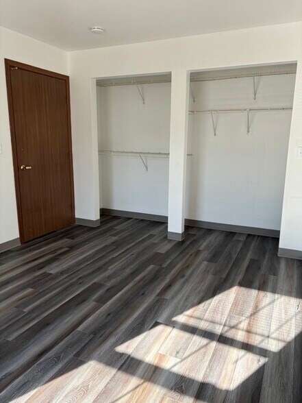 Primary Photo - Hidden Glen Apartments