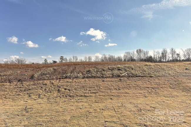 Building Photo - 149 Parker Claire Ln