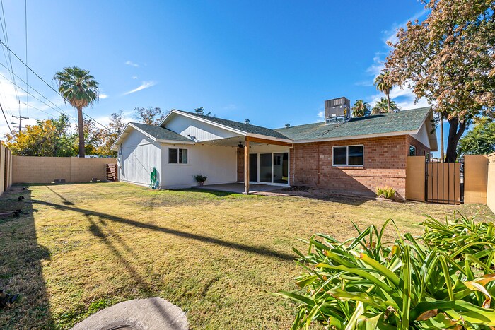 Building Photo - 5201 N 18th Pl