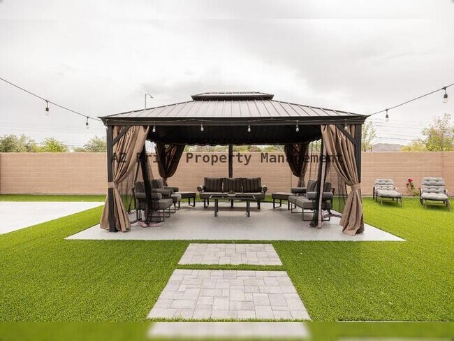 Building Photo - 11777 S 51st Dr