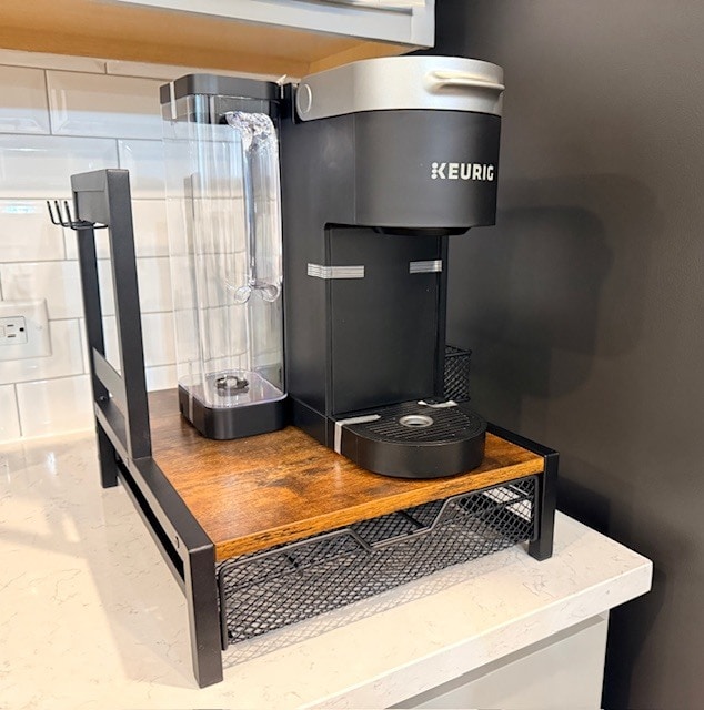 Building Photo - 508 Light Oak Way