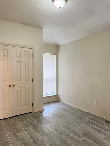Building Photo - 1704 Vista Verde Cir