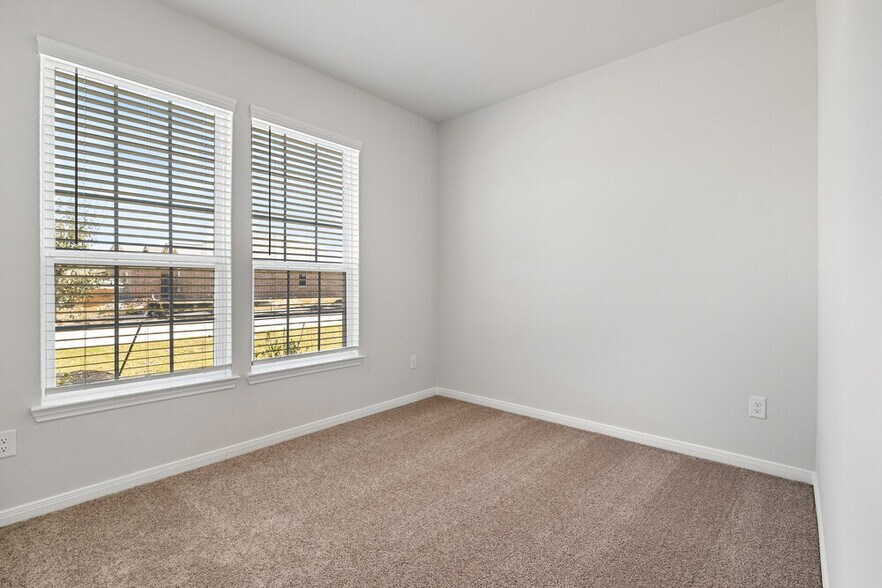 Building Photo - 428 San Miguel Crk Dr