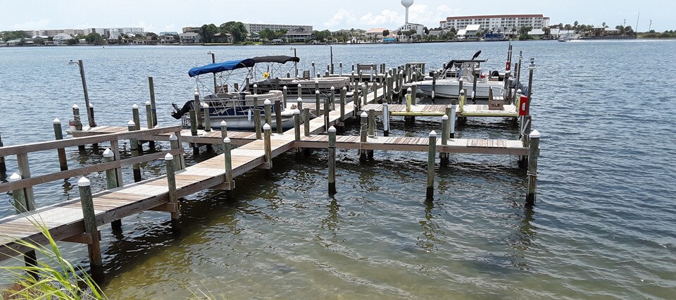 Building Photo - 308 Miracle Strip Pkwy SW