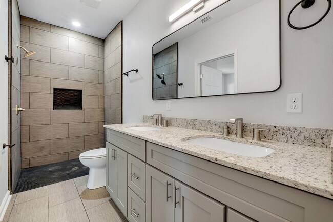 Building Photo - 2022 Trimble Rd