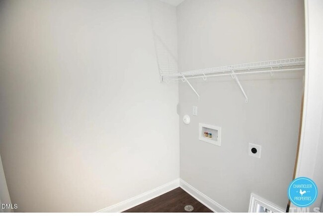 Building Photo - 628 Gold Coast Dr